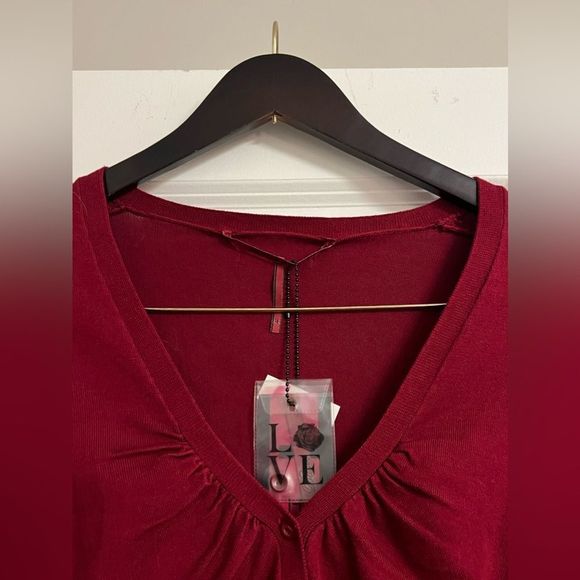 NWT Silvian Heach Deep Red Cropped Button Front Long Sleeve Cardigan Size XL - Picture 14 of 14